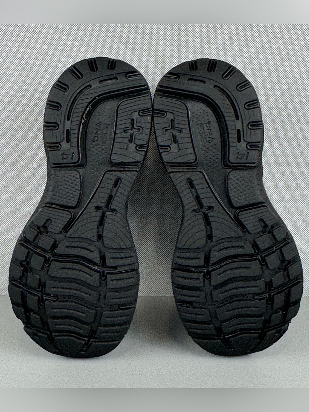 Brooks Ghost 14 Road Running Sneakers Shoes Women 6 B Black Ebony 1203561B020 - Picture 6 of 9